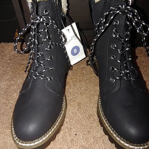 Universal Tread Combat Boots